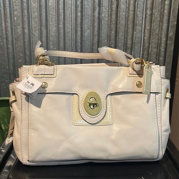 NWT COACH PEY LEATHER SATCHEL BONE